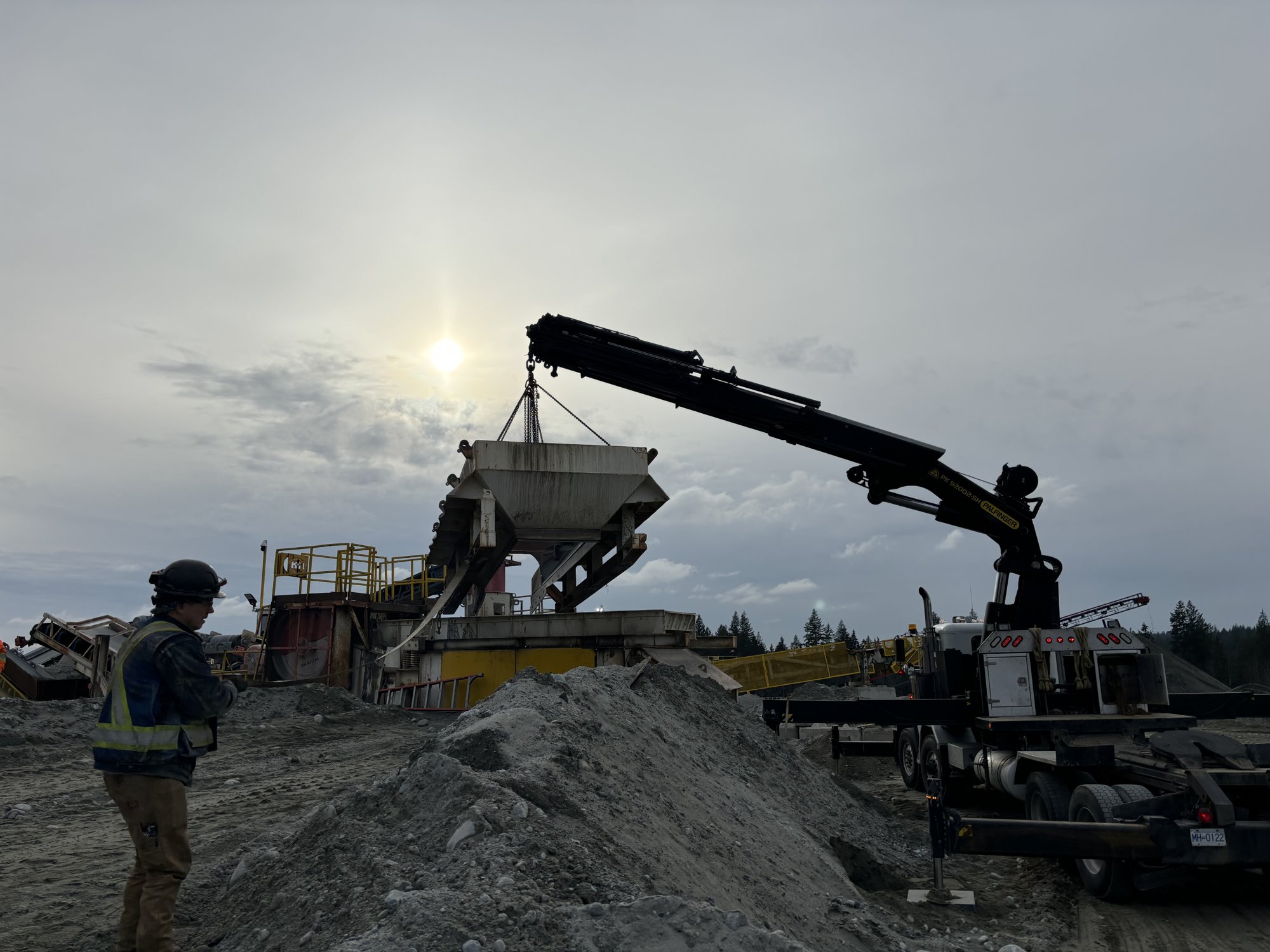 CWB certified industrial welder and millwright crew on job site in BC
